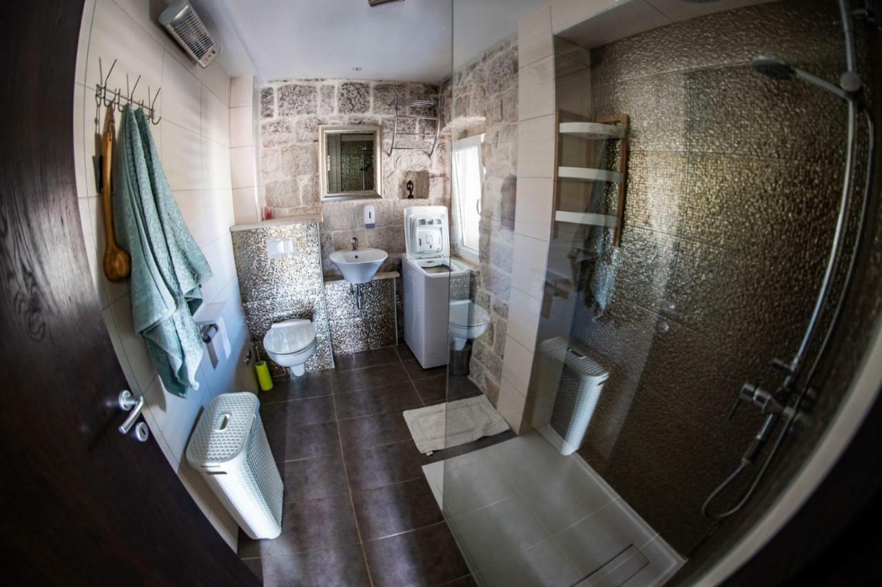 Apartment Buga 슬라티네 외부 사진